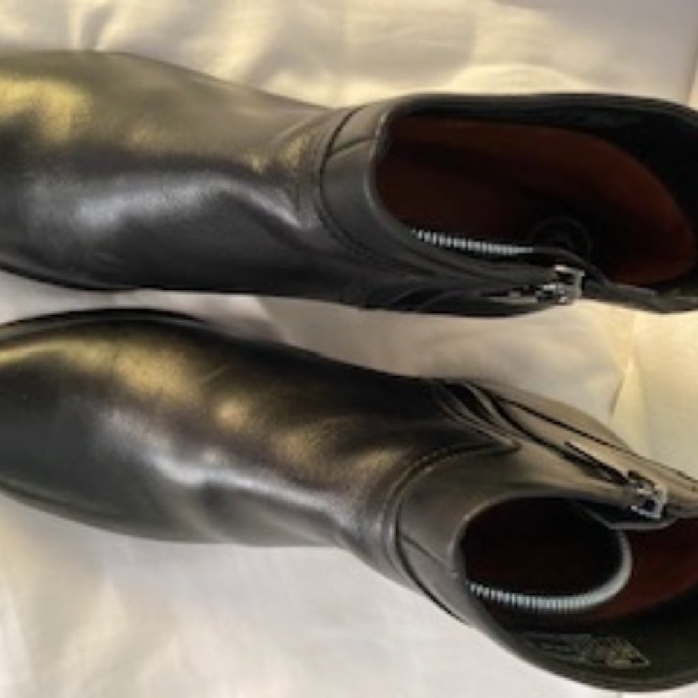 Leather boots